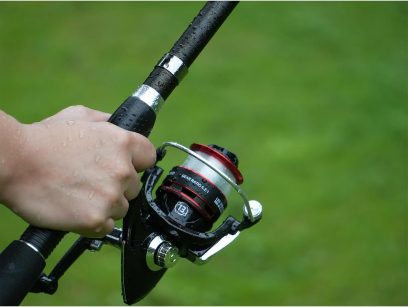 Fishing Pole Combo Set,2.1m/6.89ft 2PCS Collapsible Rods 2PCS Spinning Reels Lures Set Carrier Bag Carbon Fiber Telescopic Fishing Rods Sea Saltwater Freshwater Kit Fishing Rod Reel Combos - Image 4